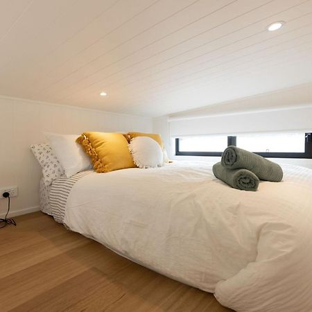 Husky Tiny Home By Experience Jervis Bay Huskisson Exterior photo