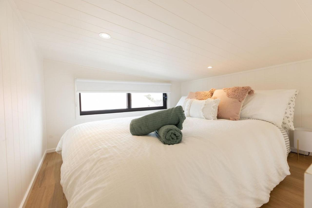 Husky Tiny Home By Experience Jervis Bay Huskisson Exterior photo